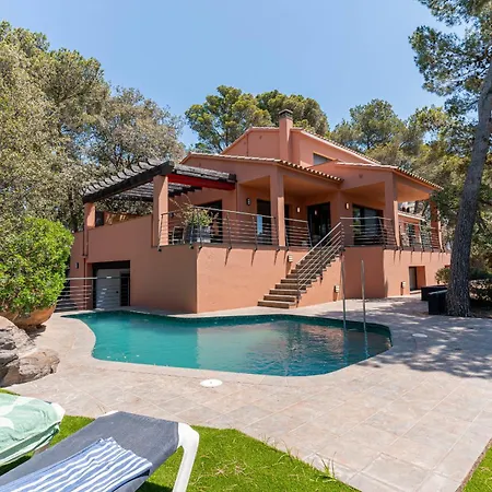 Eleanors House * Llafranc