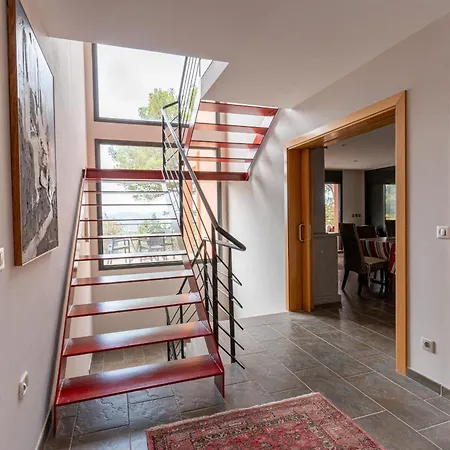 Villa Eleanors House